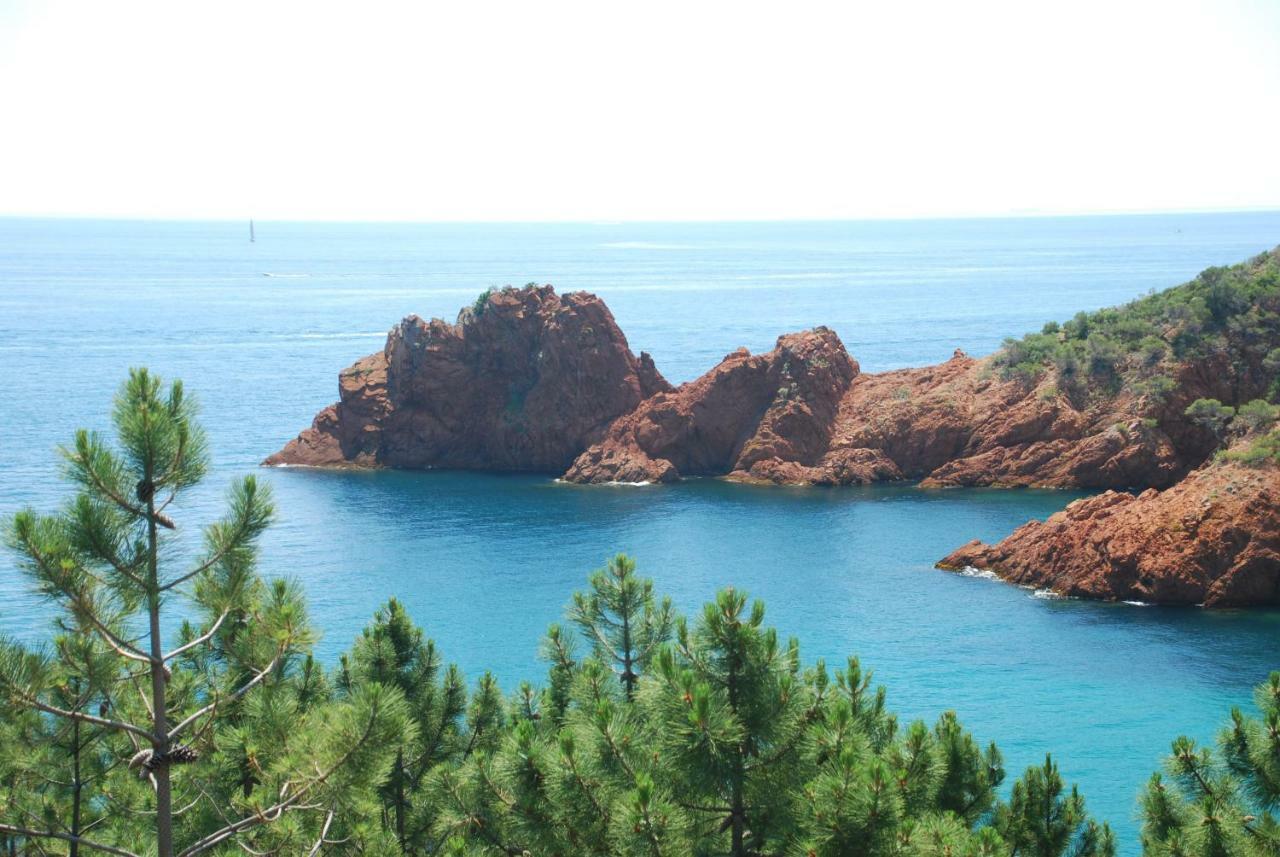 La Calanque Du Boucharel Hotel Сен-Агулф Екстериор снимка